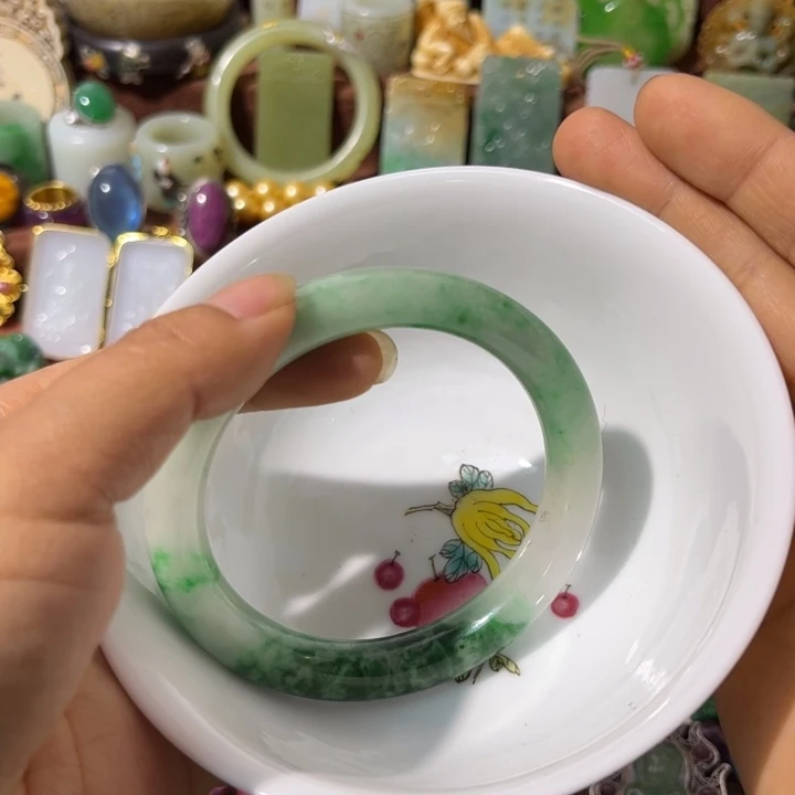 夏****司精美好好好好看漂亮