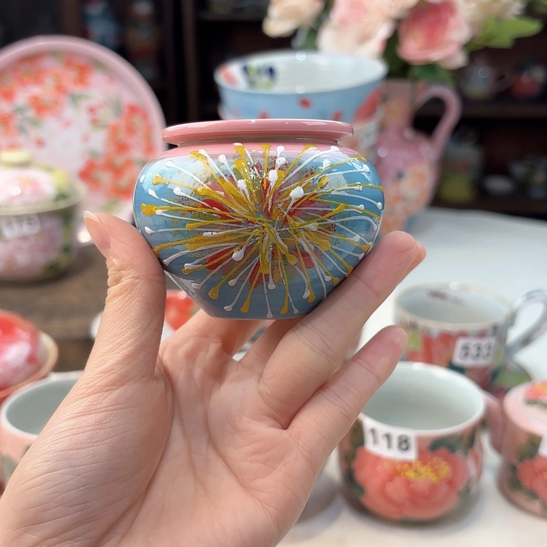 瓷片兔兔好可爱呀打