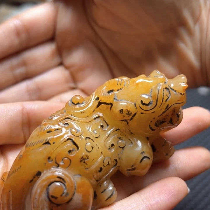 用***3和田玉（糖玉）未镶嵌挂件