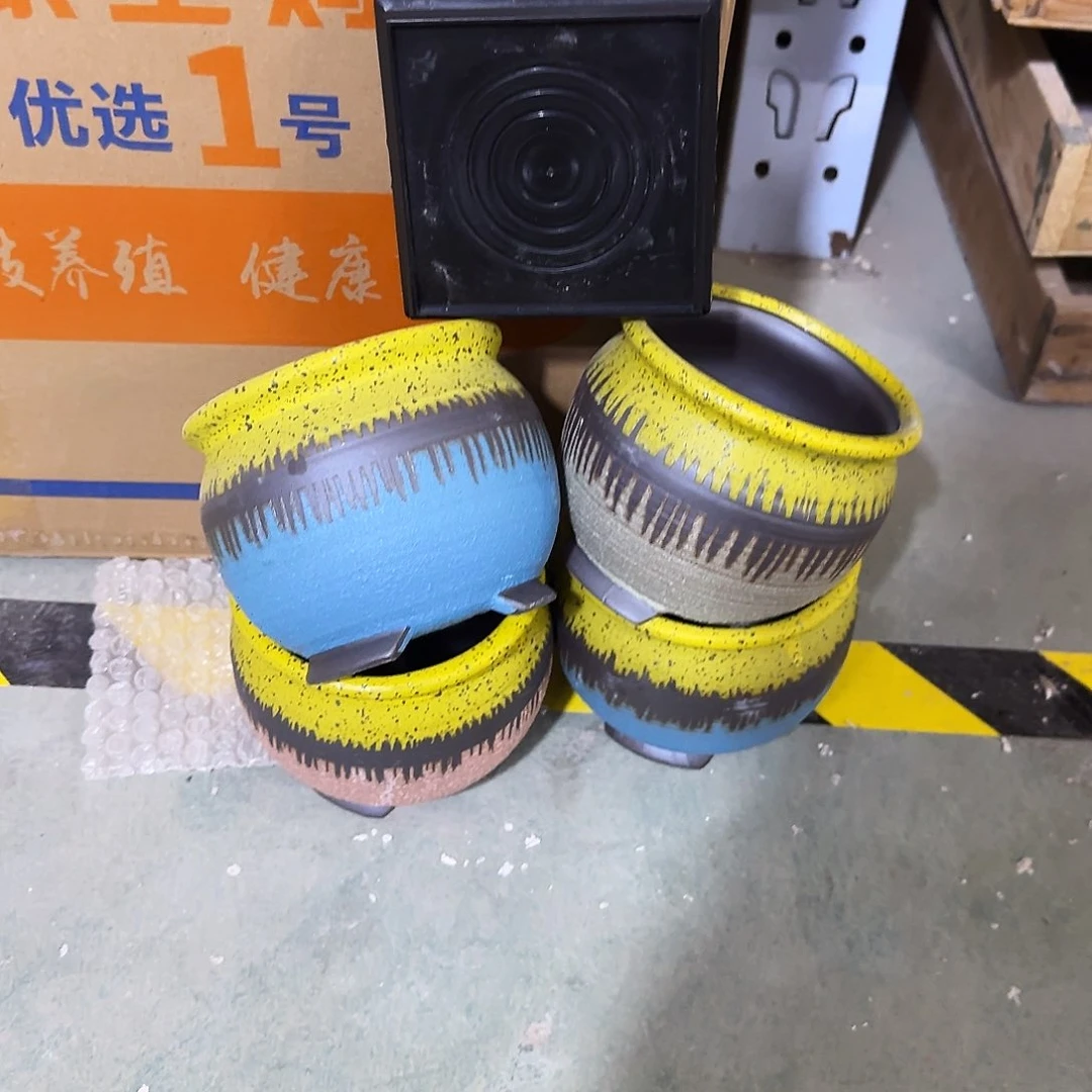 4个盆送4个塑料托盘，凑9元发