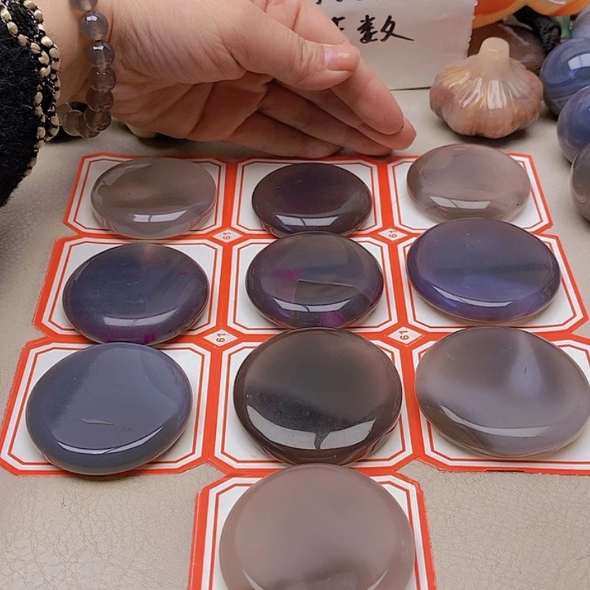 【闪购商品】未镶嵌玛瑙/玉髓珠宝半成品?**子