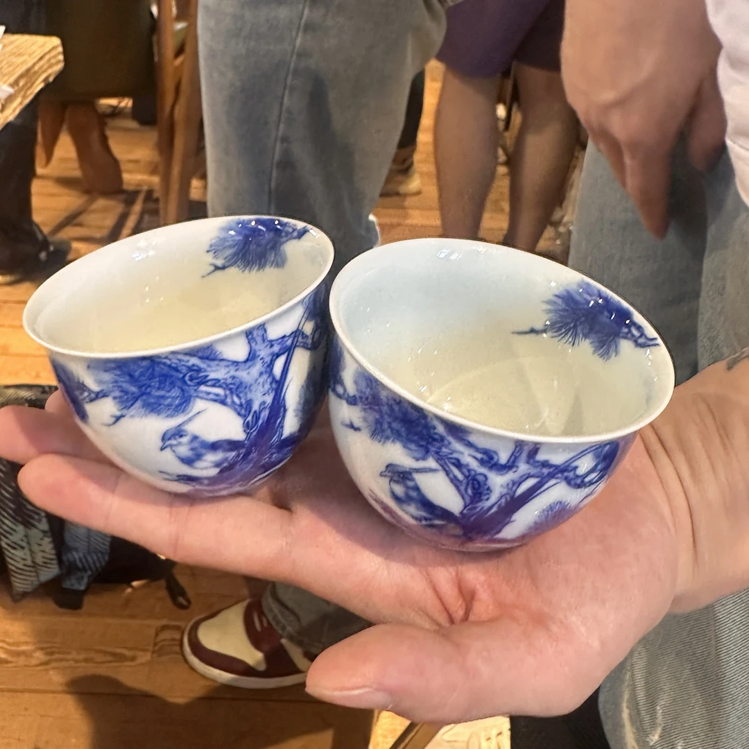 【静姐小院】松树绶带鸟缸杯正春堂青花双雀松树圆融杯