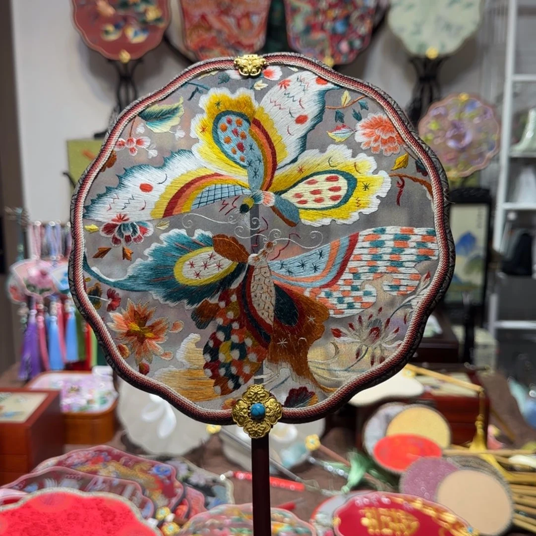 刺绣手****团纯手工苏绣双面绣