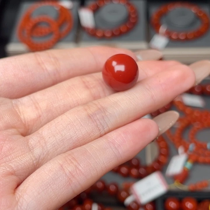 南红玛瑙手链未镶嵌自*