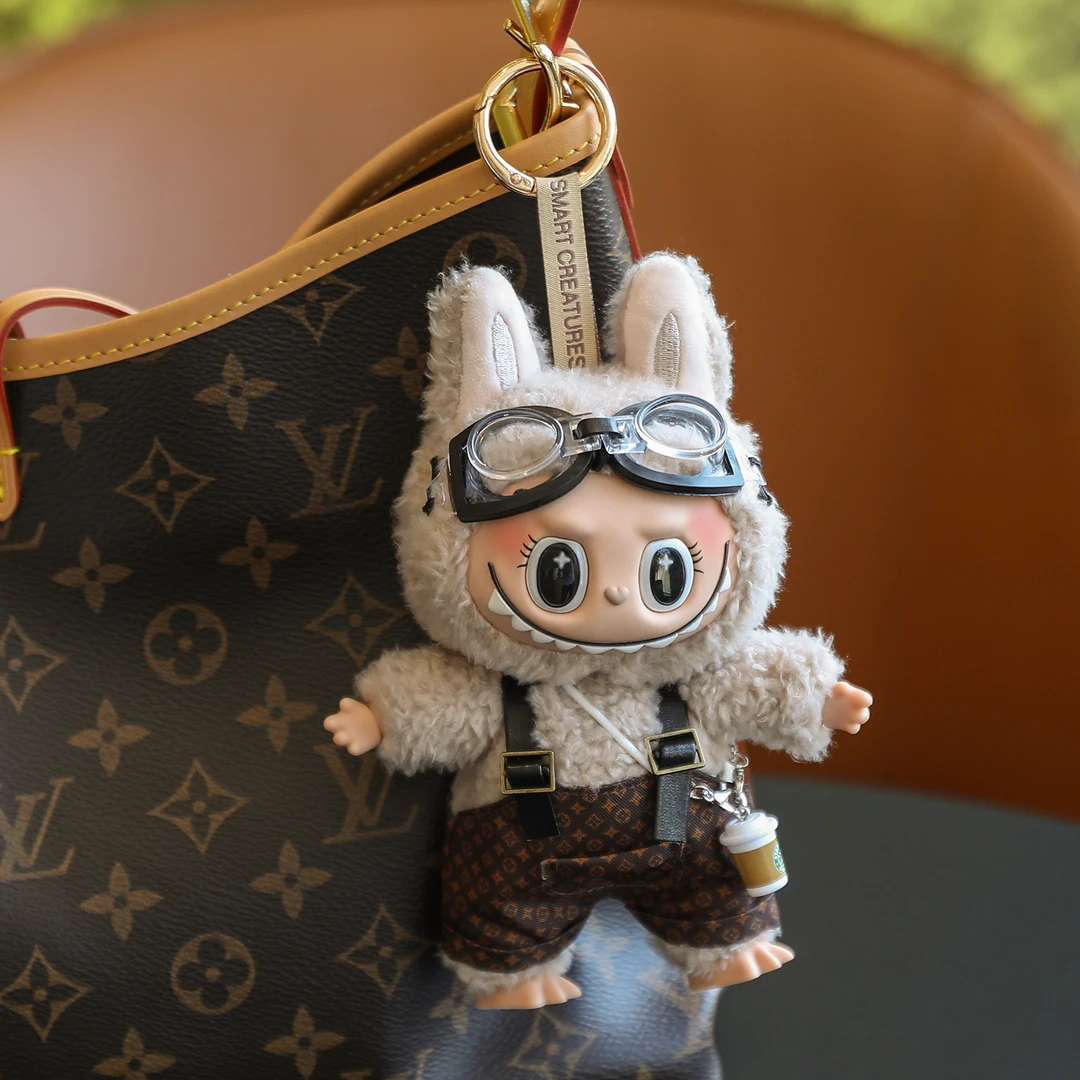 代购祖国版毛绒公仔包包挂件可爱搪胶玩偶钥匙扣挂饰送礼物