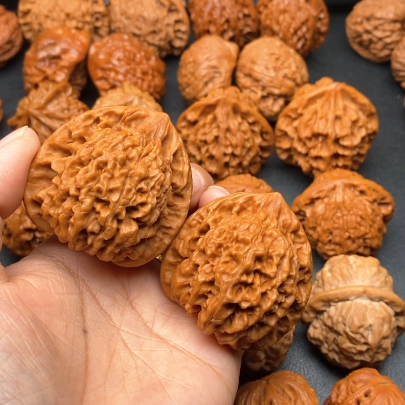 【闪购商品】文玩核桃把件45官帽