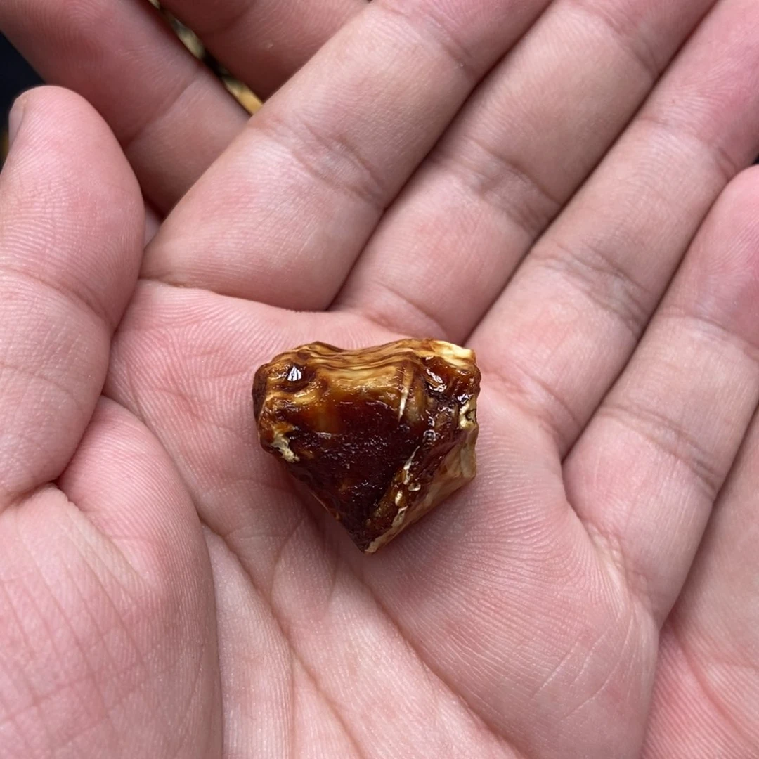 定制琥珀未镶嵌定制