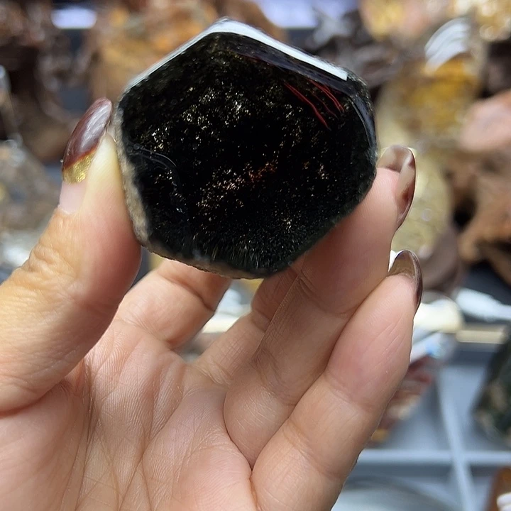 未镶嵌水晶珠宝半成品