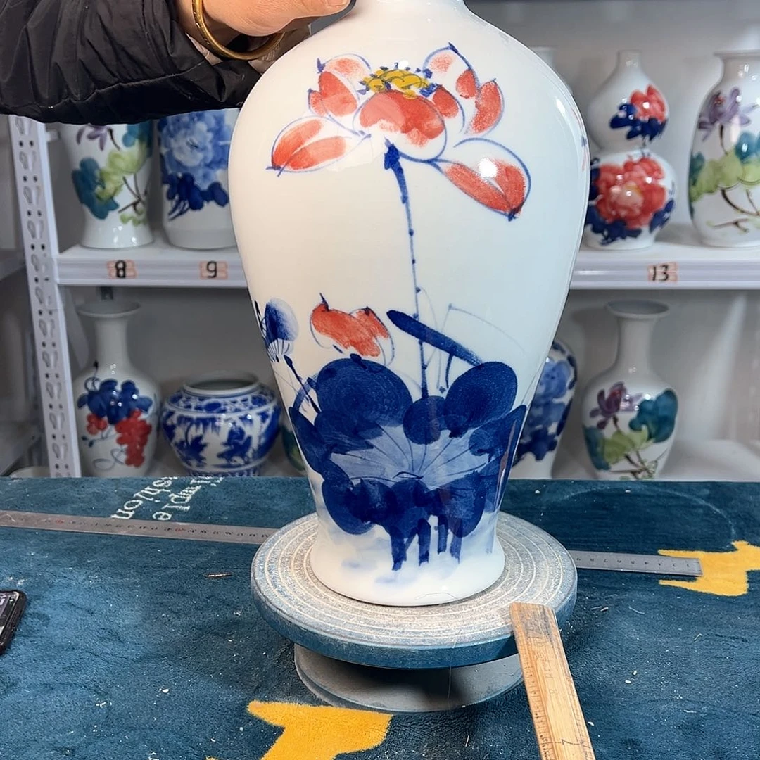 摆件景德镇陶瓷梅红荷