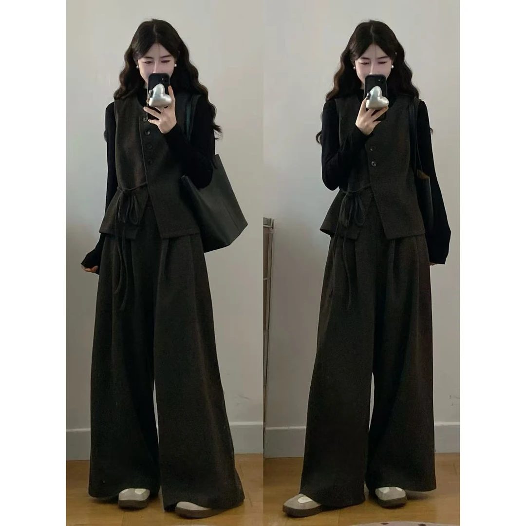 大码女装胖mm新款时尚显瘦毛呢马甲套装+T恤+阔腿裤三件套秋冬