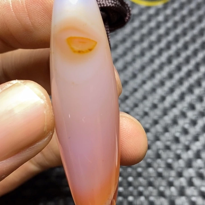 黄***东未镶嵌无玛瑙/玉髓