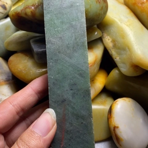 未镶嵌和田玉（糖玉）挂件