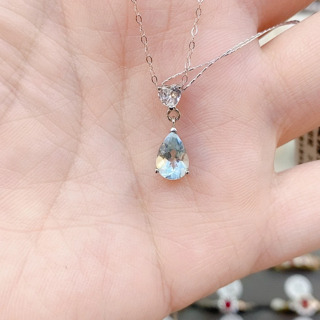 银S925镶嵌海蓝宝石吊坠(赠链)