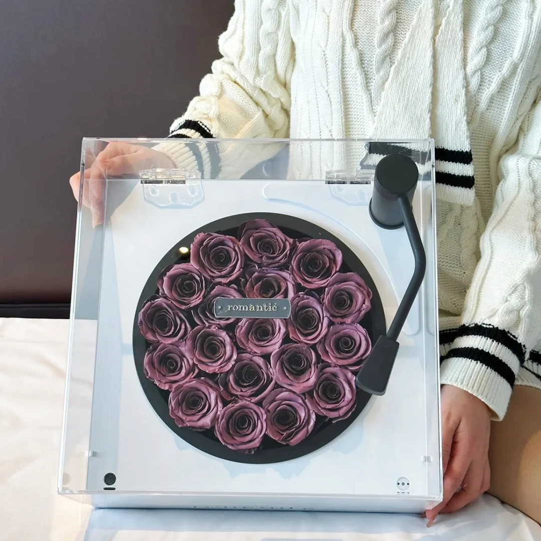 轻奢礼物玫瑰永生花留声机复古风高端蓝牙音响情人节高端礼物