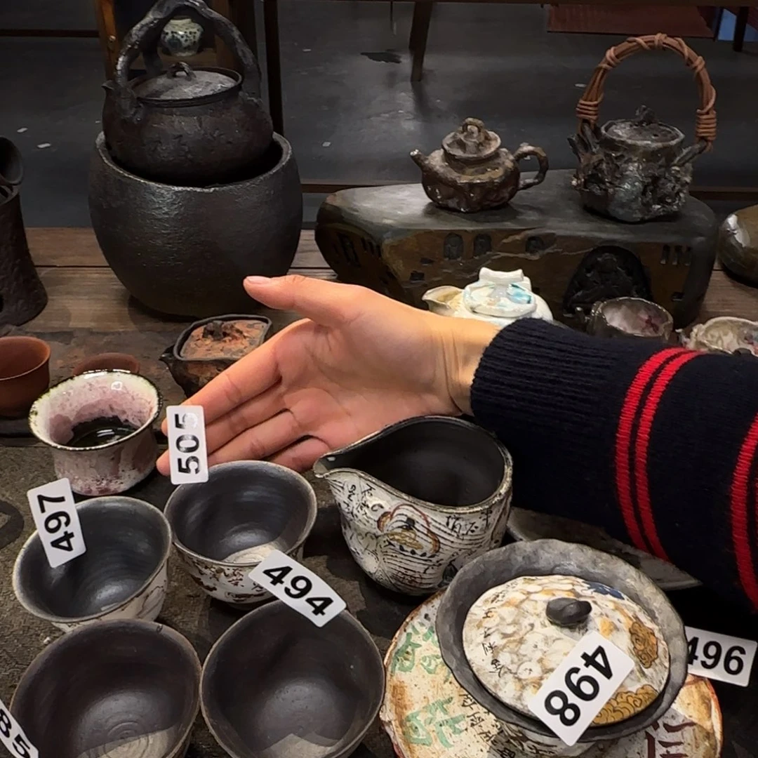 霧**台景德镇手作器物了