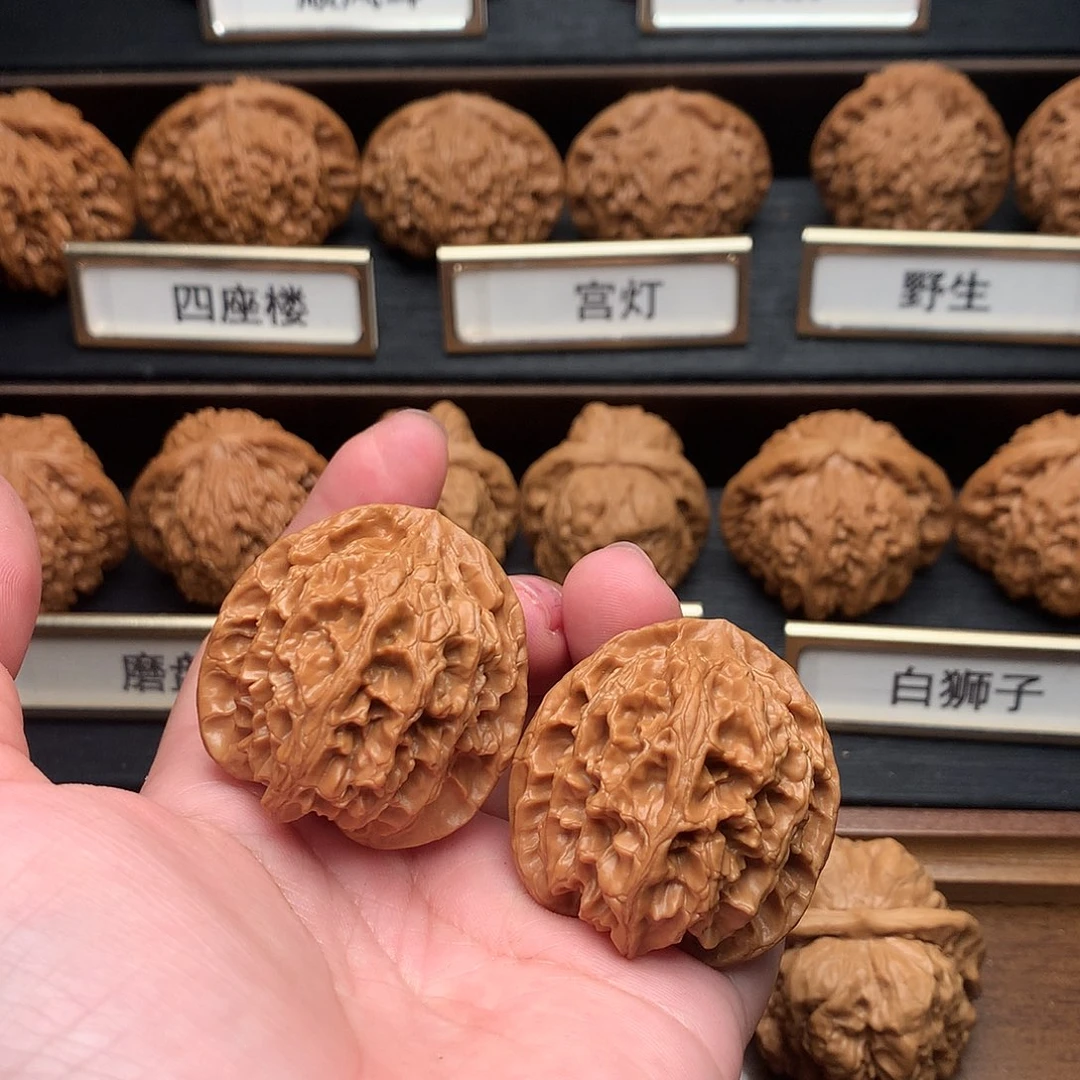 文玩核桃吊坠75号苹果园38