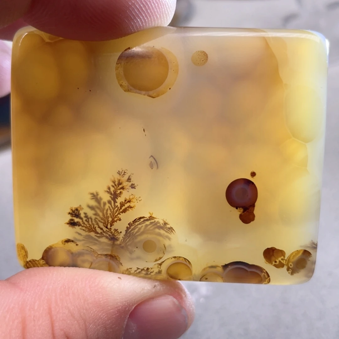 【闪购商品】玛瑙/玉髓颈饰合金睡****泡