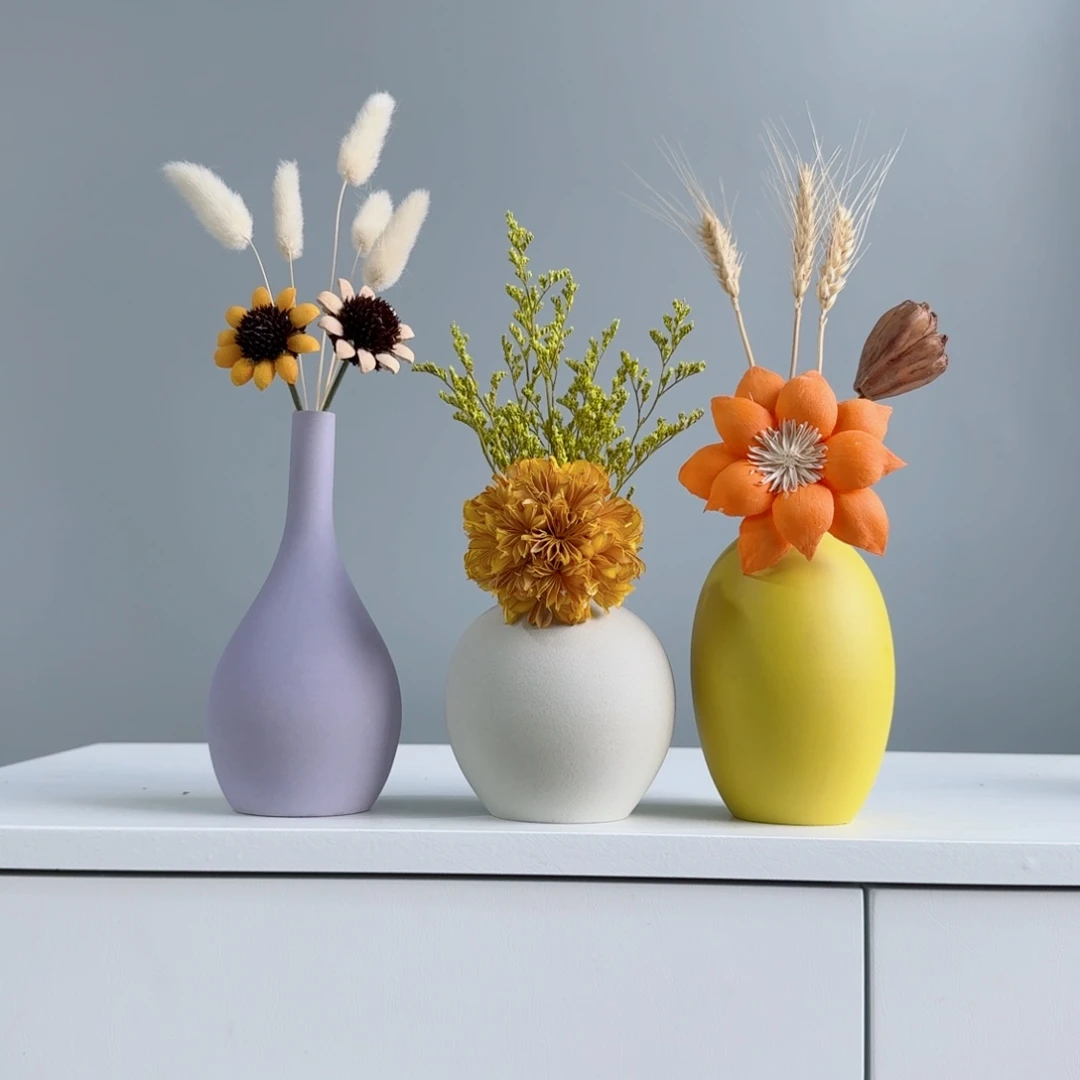 摆件陶瓷小花瓶摆件含花总高约20-30cm