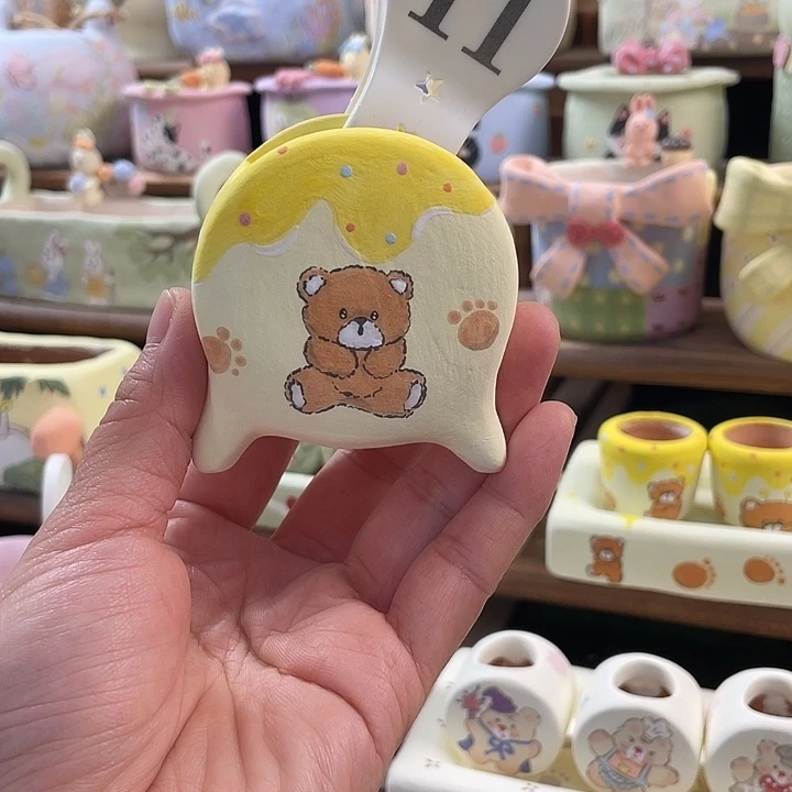 11…..手工手绘花盆