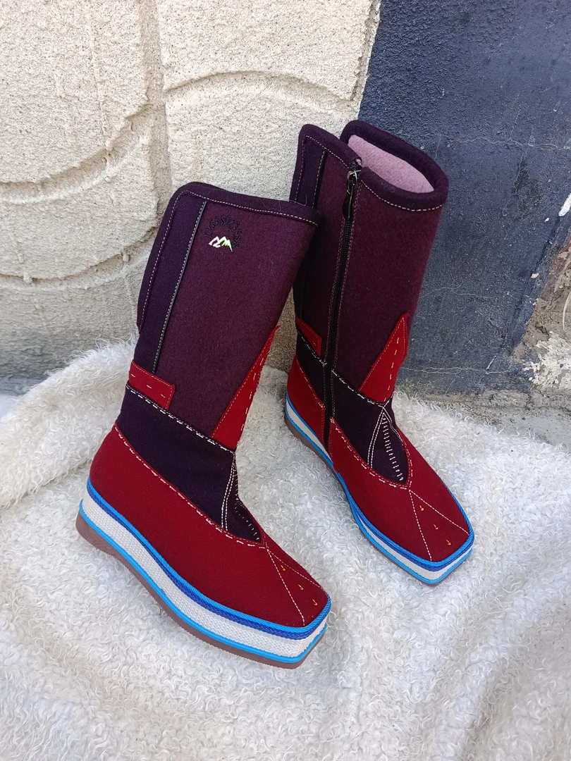 民族风格藏式尼姑长靴纯羊毛制作平底舒适保暖女鞋