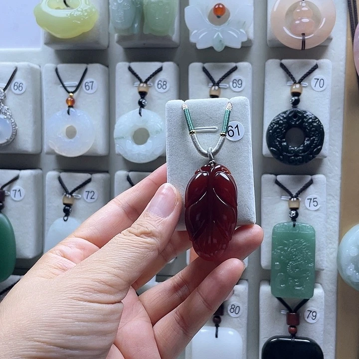 和田玉（青玉）未镶嵌颈饰