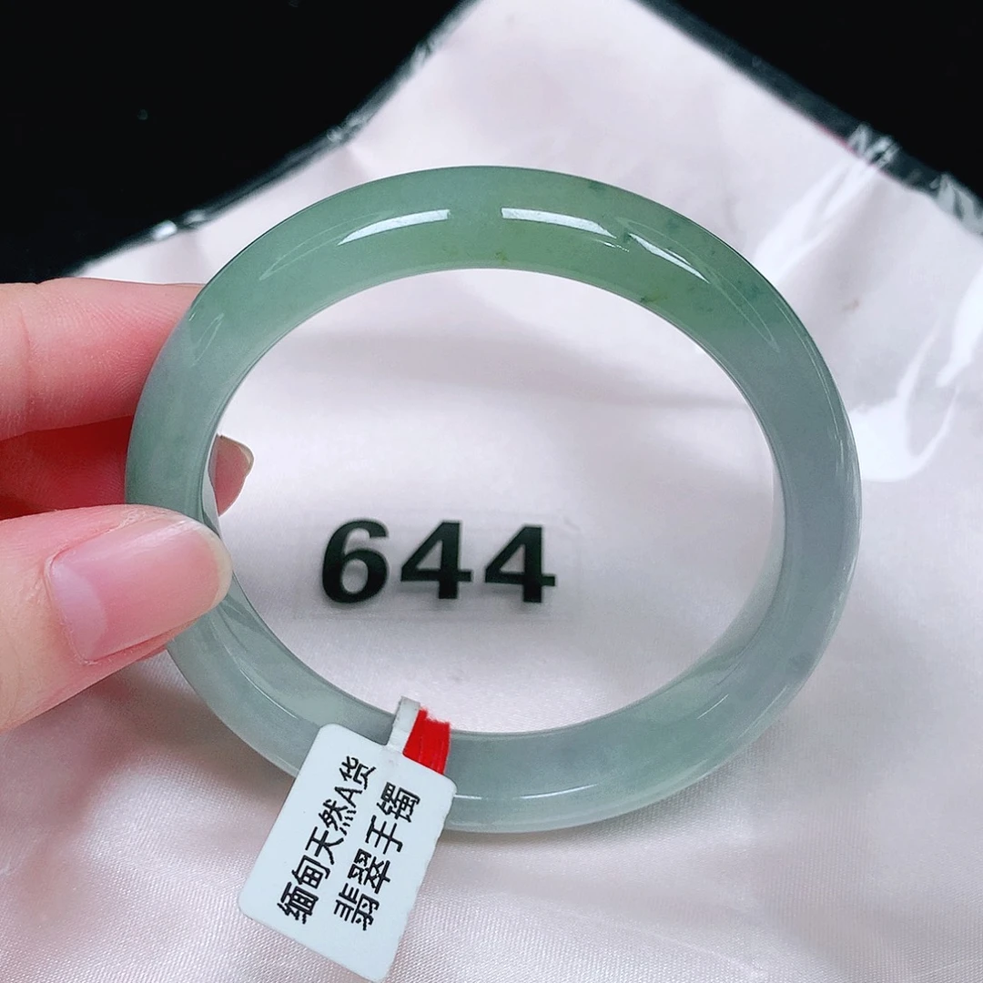 翡翠未镶嵌手镯翡翠手镯未镶嵌