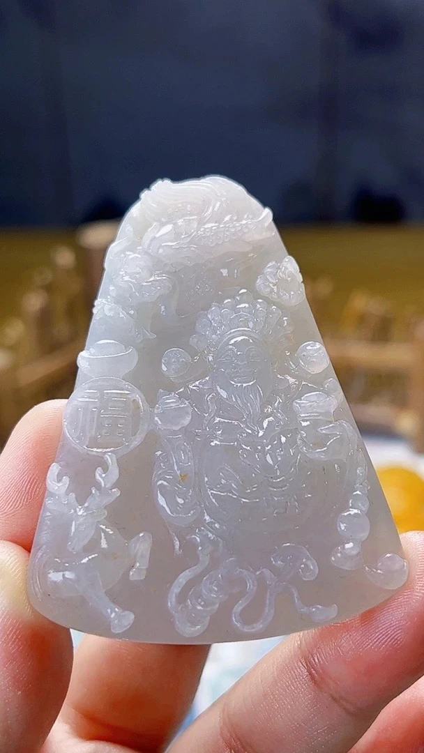 天然缅甸翡翠细腻起胶感财神毛货买断需抛光尺寸52宽40厚12