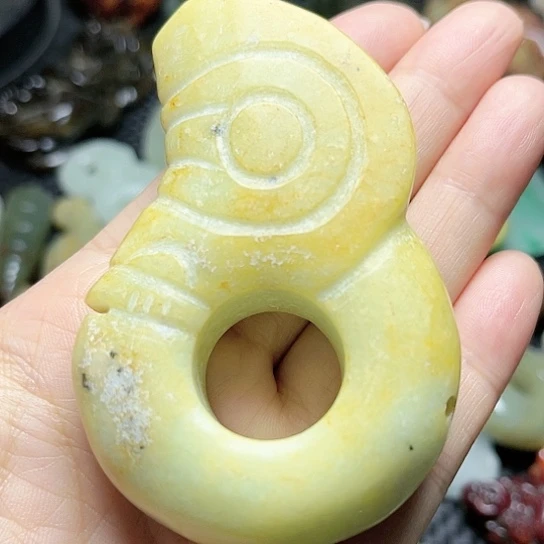 白玉菩提吊坠摆件
