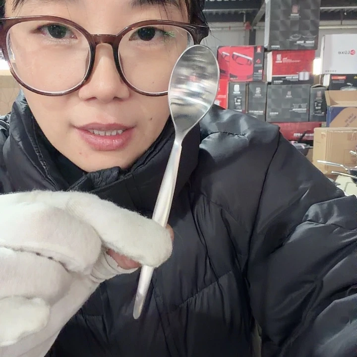 18-10不锈钢奥威尖尾三甜品勺