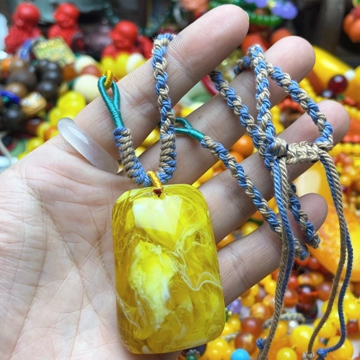 树脂制品九*儿94号无事牌吊坠