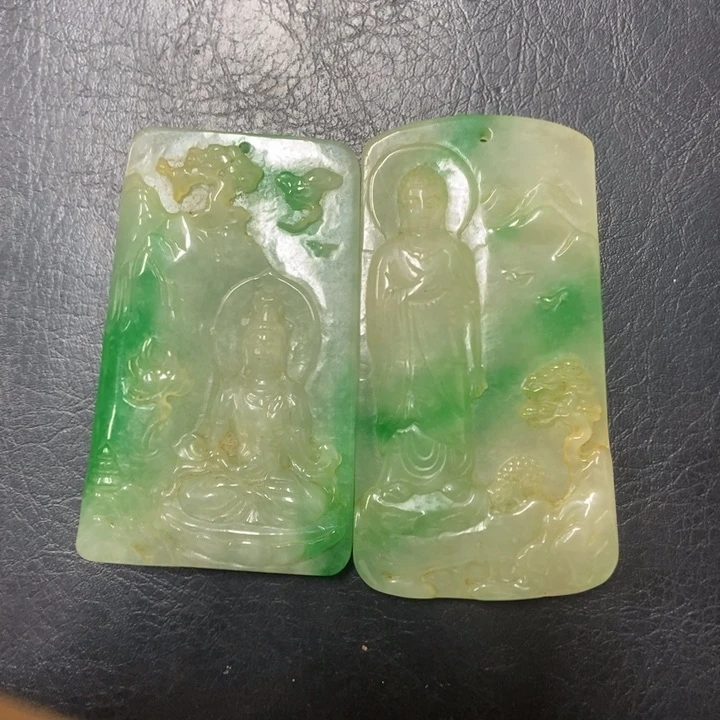 白玉菩提吊坠润**水摆件