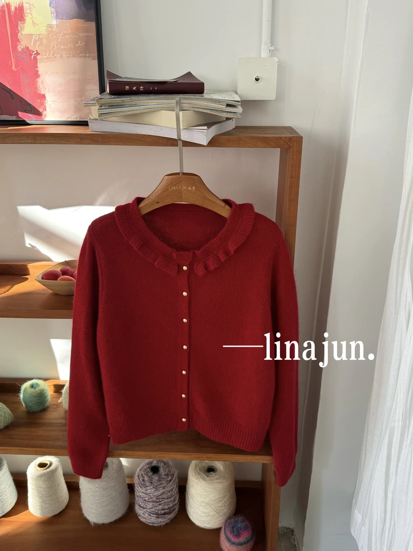 1.2秋冬新款韩系百搭好品质木耳边领红色开衫毛衣