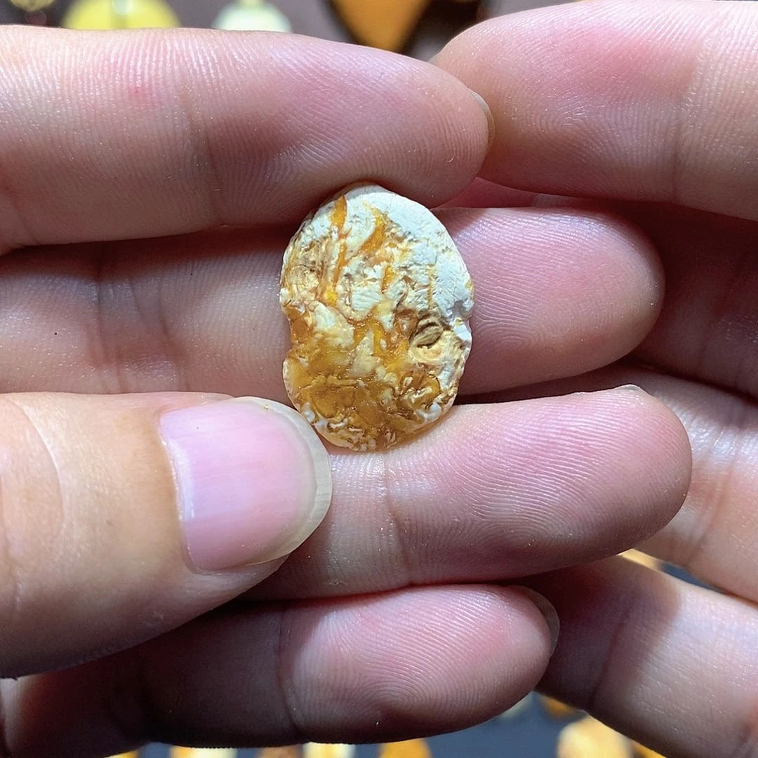 定制琥珀蜜蜡原石定制