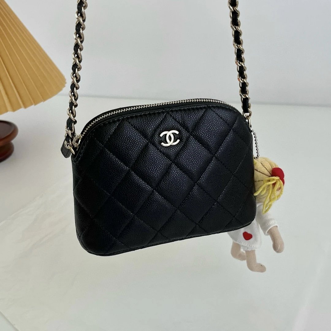 95新 Chanel/香奈儿 24S贝壳包小号黑色荔枝牛单肩斜挎包 5622