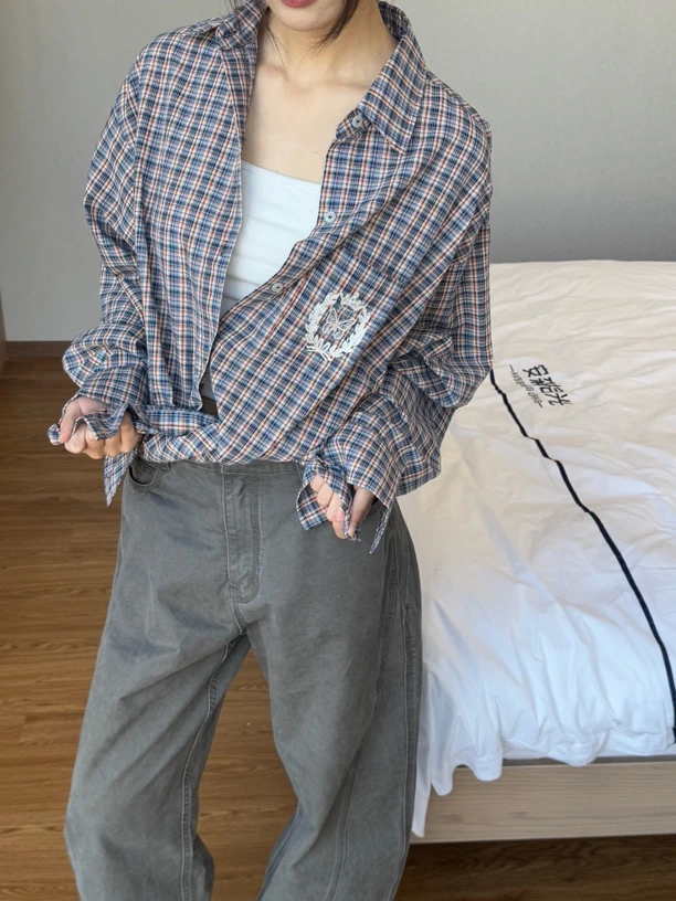 涂鸦个性可爱童趣风衬衫学院风休闲减龄春游手绘字母百搭刺绣衬衫