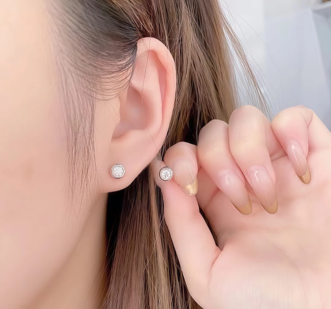 时尚经典简约圆形泡钉18K钻石泡泡耳钉耳饰