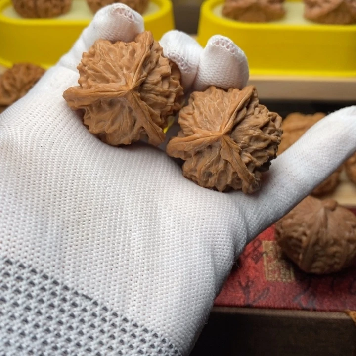 把件文玩核桃盘山三棱微修精品对37