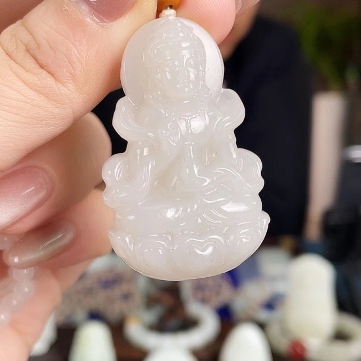 和田玉未镶嵌颈饰定制发货