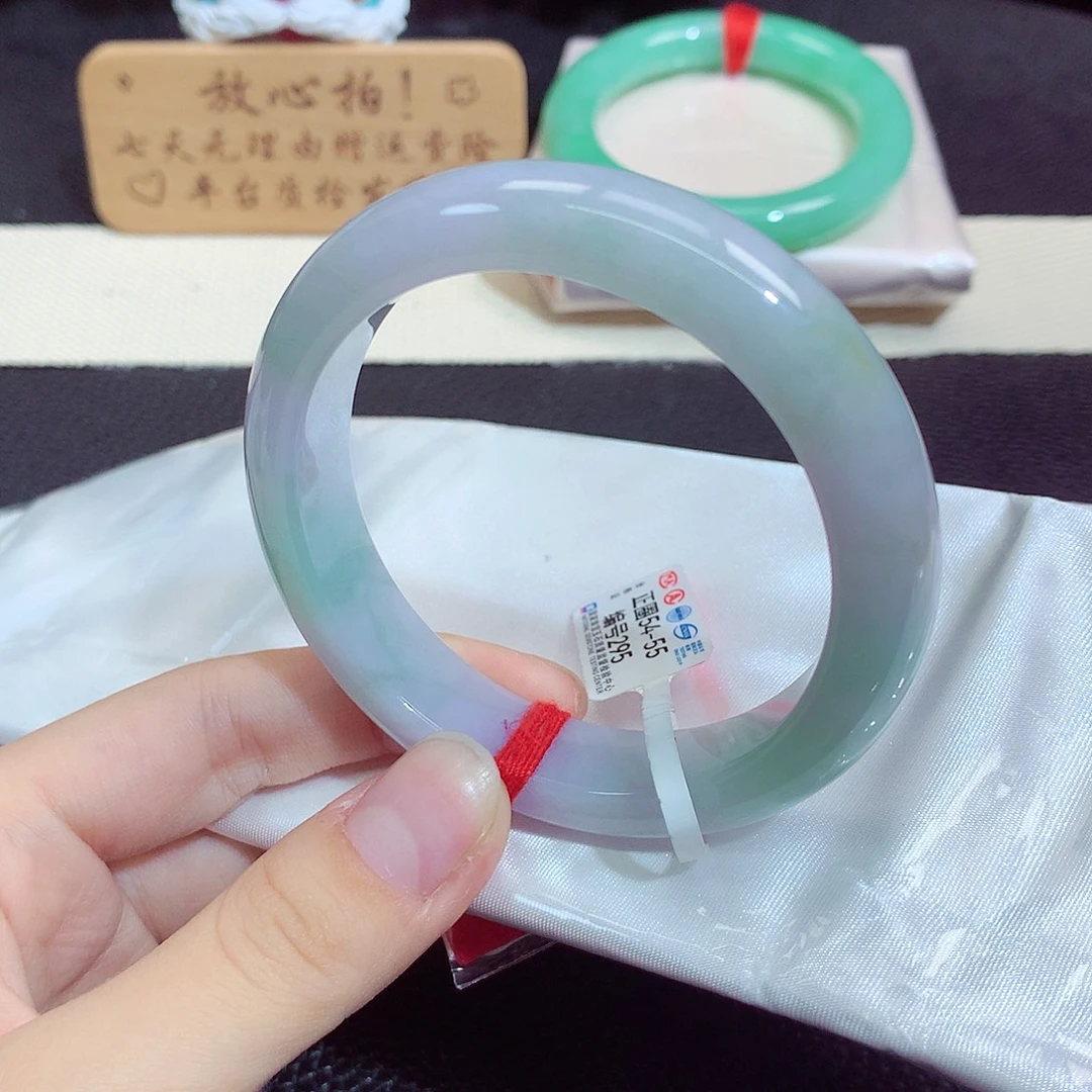 翡翠未镶嵌手镯295