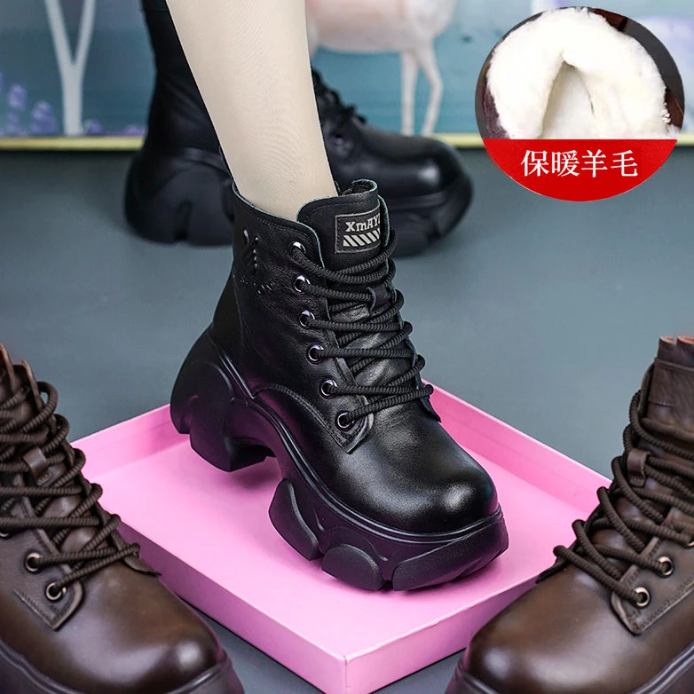 6868秋冬新款真皮保暖羊毛一体高帮马丁靴女厚底增高休闲百搭短靴