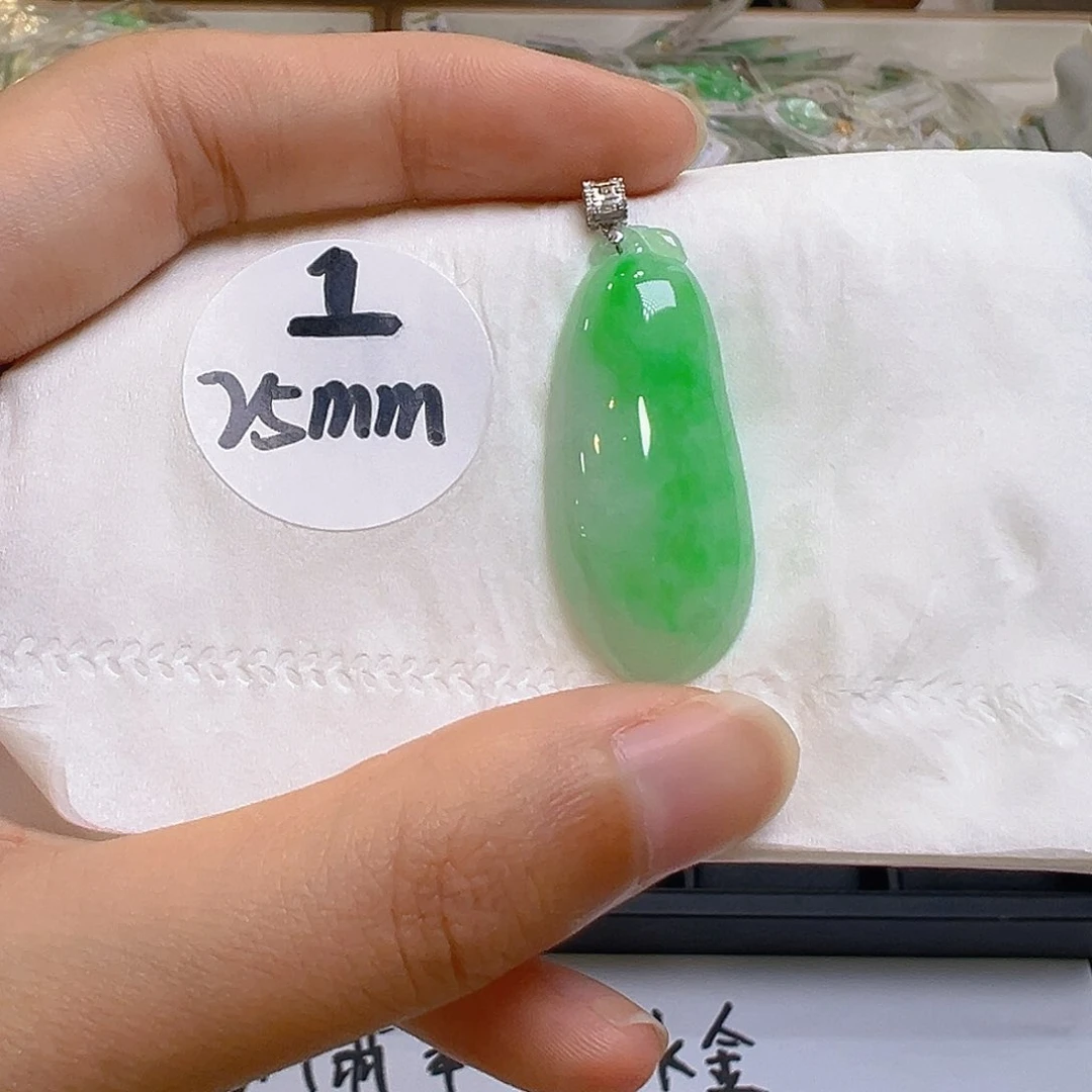 翡翠18K金镶嵌吊坠(不含链)翡翠