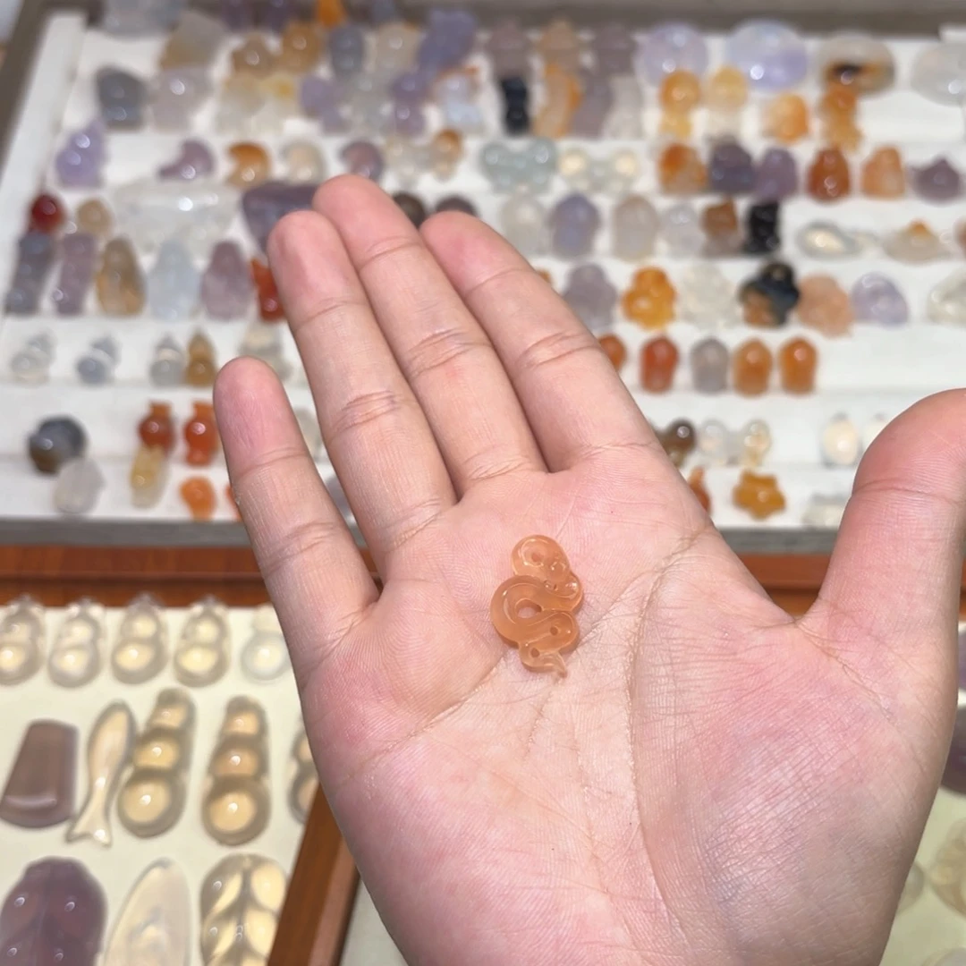 玛瑙/玉髓颈饰未镶嵌瞌*猫