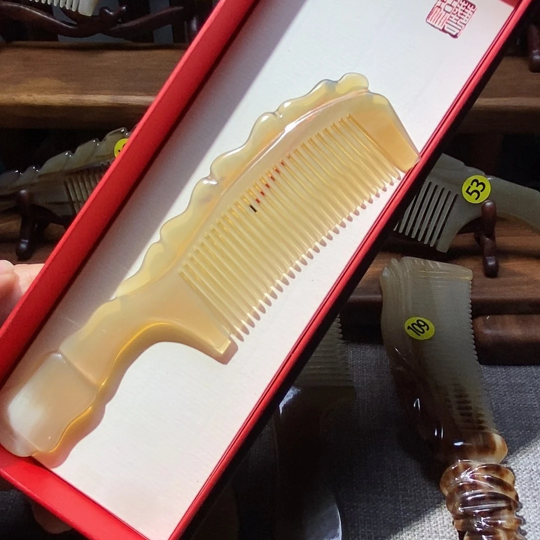 72 枫叶牛角梳牛角梳