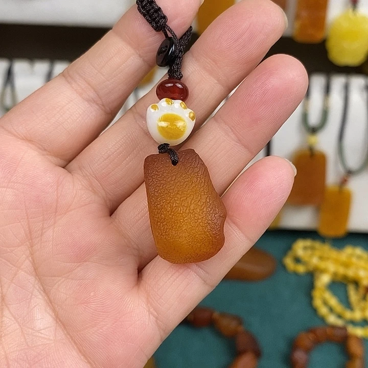 素***秋蜜蜡未镶嵌珠宝奇石钥匙扣