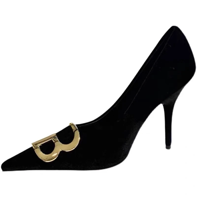 欧美新款字母金属扣平底凉鞋尖头包头细跟单鞋女气质性感百搭