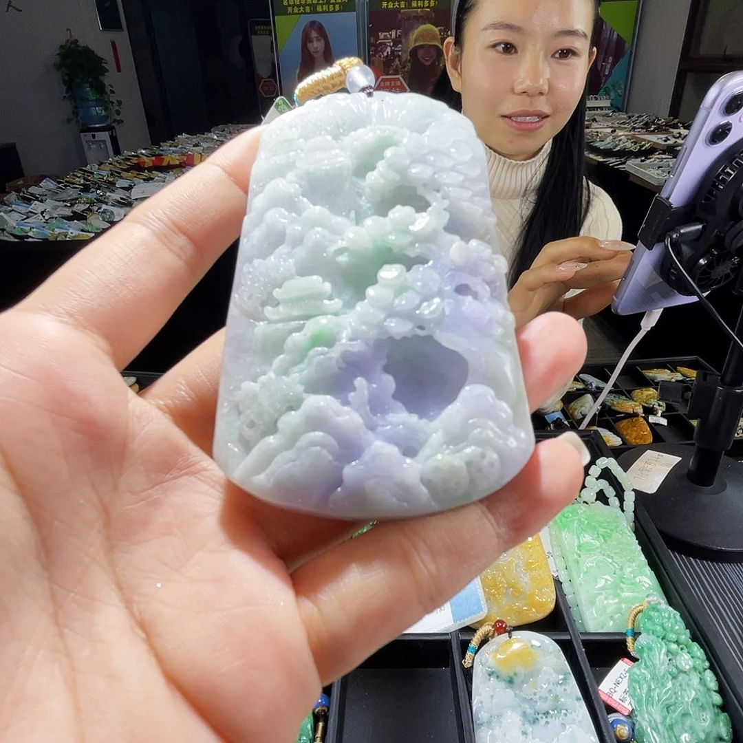 颈饰未镶嵌翡翠一