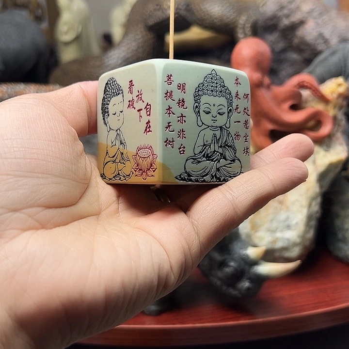 东北石松花石摆件