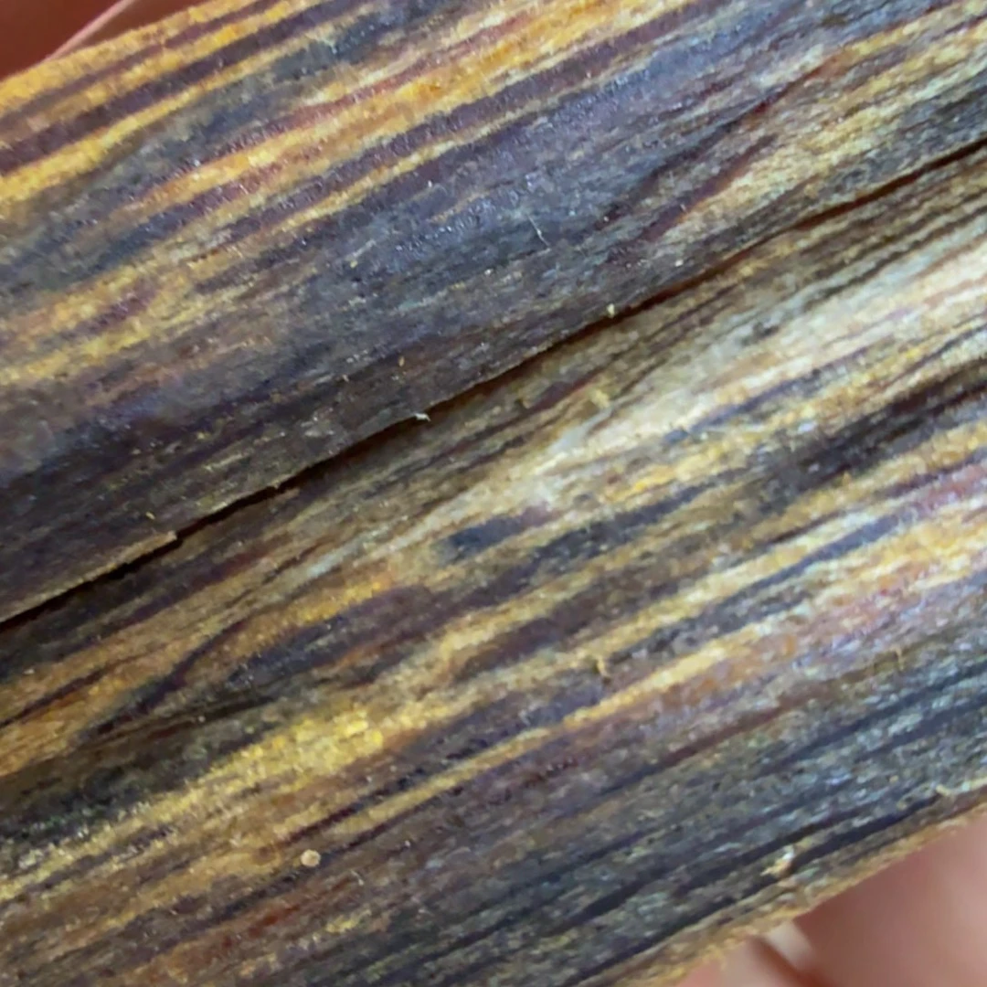 沉香沉香碎屑沉香【打包价49克醇厚排油料】