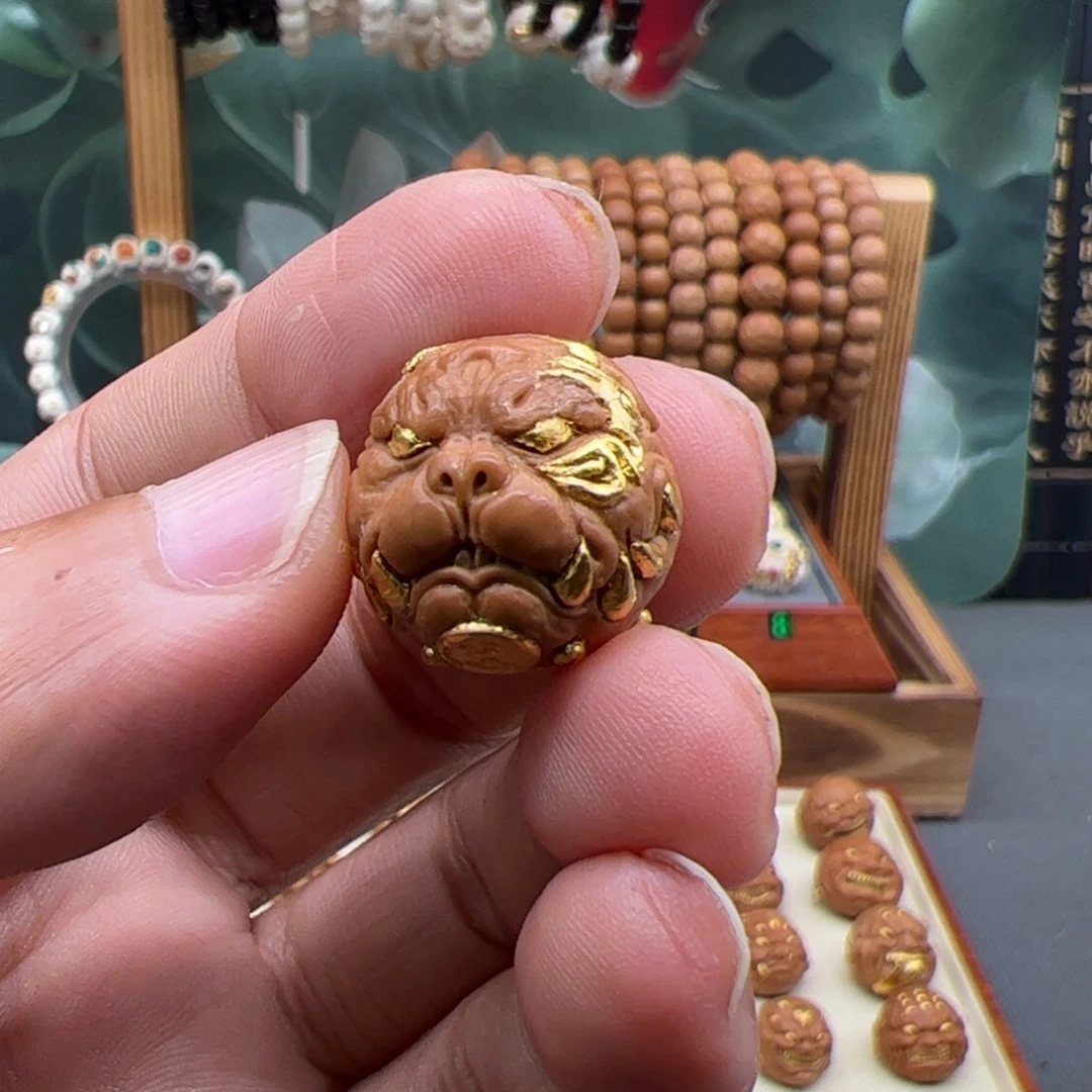 猴头核桃吊坠狗王