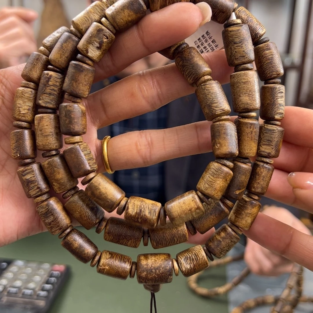 沉香手串海南老白棋板头卡1.1/49g+